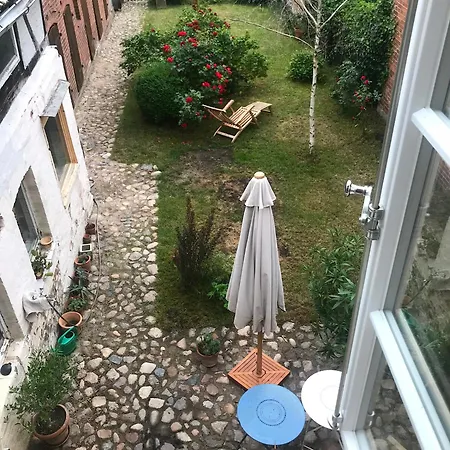 Fachwerk-fischerhaus An Elbe Und Aland Schnackenburg